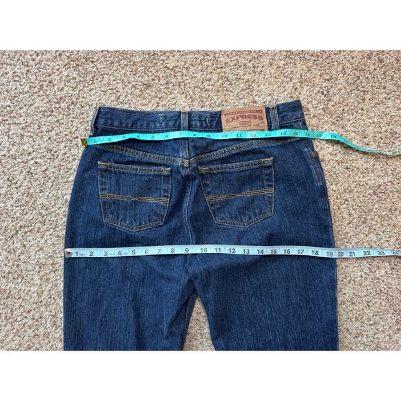 Express Woman's Jeans/Pants size 7/8 LONG/TALL, Dark Blue Denim, Low Rise, Flare - Picture 8 of 11
